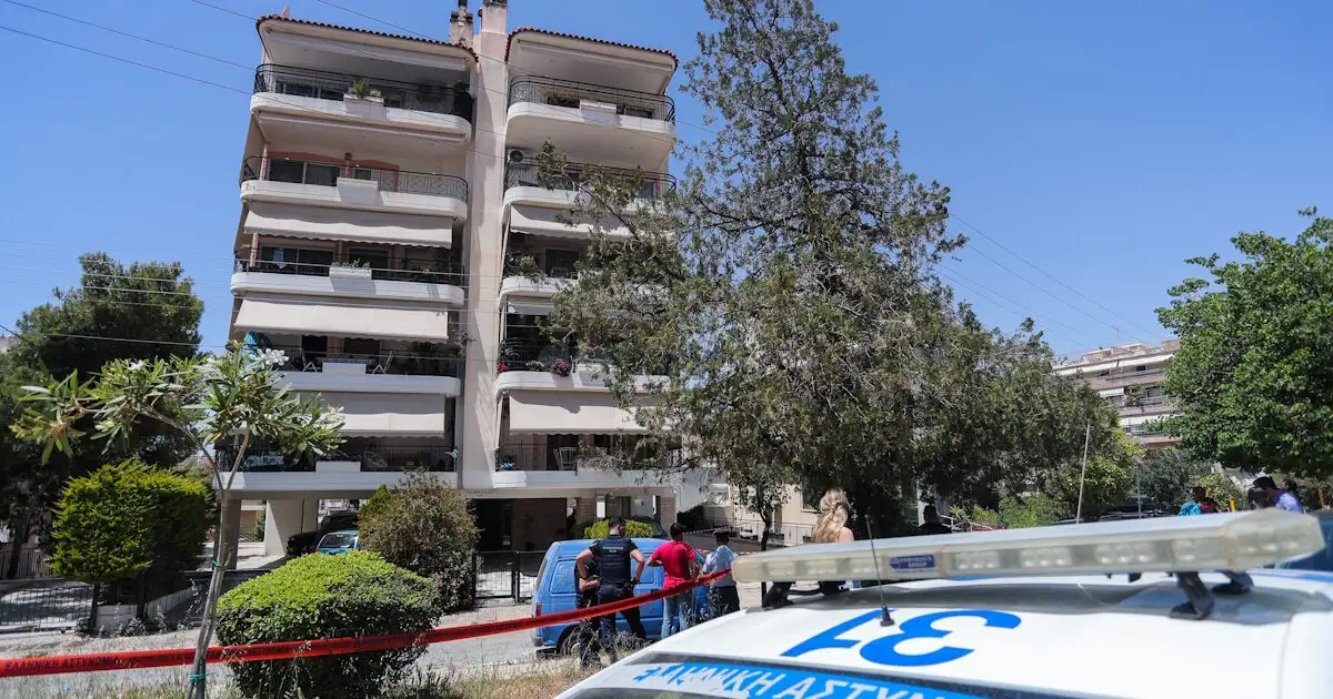 Τραγωδία-στην-Ηλιούπολη:-Ψυχολόγοι-και-κοινωνικοί-λειτουργοί-στο-σχολείο-των-δύο-μαθητριών