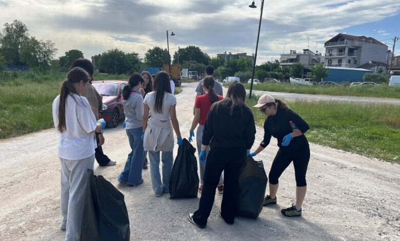 Συνεργασία-Δήμου-Τρικκαίων-–-Εκπαιδευτηρίων-“ΑΘΗΝΑ”-για-τον-καθαρισμό-του-Αγιαμονιώτη-ποταμού-(φωτο)