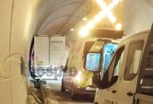 Τροχαίο-στην-Εγνατία:-Μεθυσμένος-οδηγός-φορτηγού-ξήλωσε-πεζοδρόμιο-50-μέτρων