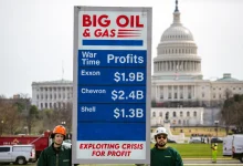 greenpeace:-Ποιος-κερδίζει-και-ποιος-χάνει-από-τον-πόλεμο-στο-Ιράν;