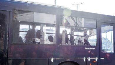 Ληστεία-στην-Κάτω-Τιθορέα:-Στη-φυλακή-οι-6-από-τους-8-συλληφθέντες,-επεισόδια-στην-Ευελπίδων