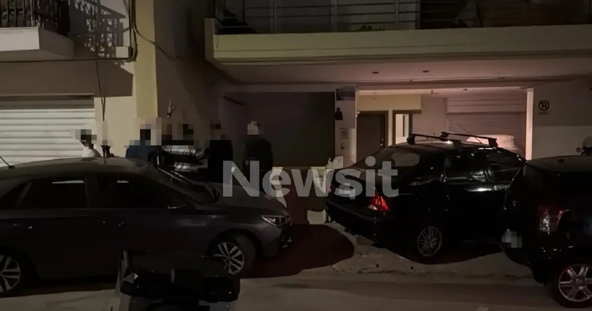Τραγωδία-στον-Πειραιά:-Νεκρή-24χρονη-που-έπεσε-από-τον-7ο-όροφο-πολυκατοικίας-στην-Καλλίπολη-–-Για-κατάθεση-ο-50χρονος-σύντροφός-της