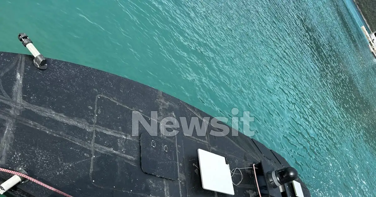 reuters:-Το-θαλάσσιο-drone-που-εντοπίστηκε-στη-Λευκάδα-«βγήκε-εκτός-πορείας-λόγω-τεχνικής-βλάβης»