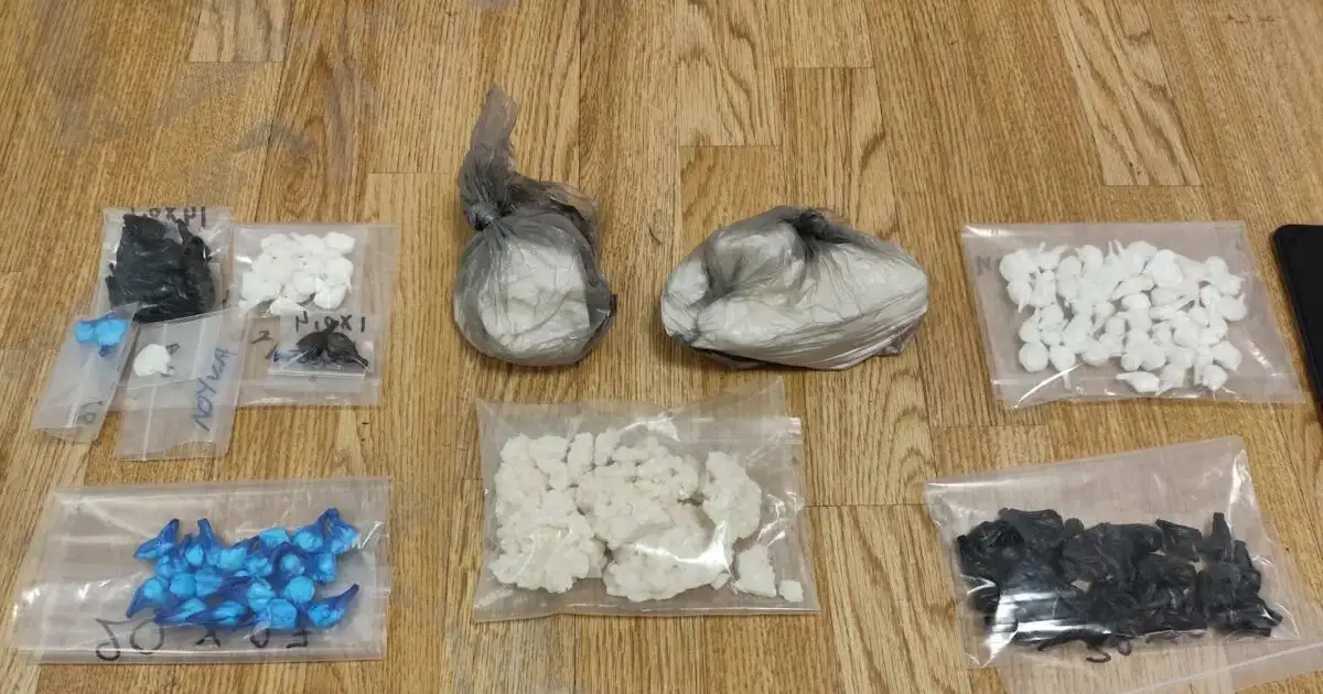 Διακινούσαν-κοκαΐνη-και-mdma-στην-Αττική-–-Χειροπέδες-σε-47χρονο-και-24χρονο,-βίντεο-και-φωτογραφίες