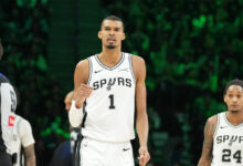 Πλέι-οφ-nba:-Στους-τελικούς-της-Δύσης-οι-Σαν-Αντόνιο-Σπερς,-ισοφάρισαν-σε-3-3-οι-Ντιτρόιτ-Πίστονς-στην-Ανατολή