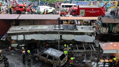 Ταϊλάνδη:-Τρένο-συγκρούστηκε-με-λεωφορείο,-αυτοκίνητα-και-μηχανές-–-8-νεκροί-και-32-τραυματίες