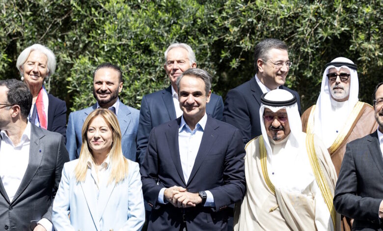 Μητσοτάκης-στο-europe-gulf-forum:-Η-Ελλάδα-εγγυήτρια-της-ελεύθερης-ναυσιπλοΐας
