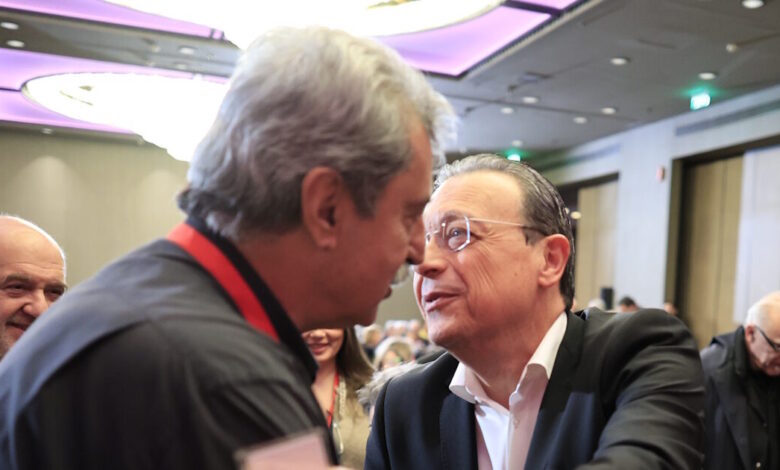 ΣΥΡΙΖΑ:-Το-παρασκήνιο-πίσω-από-τη-διαγραφή-Πολάκη,-το-«καρφί»-σε-Φάμελλο-και-το-sms-για-το-κόμμα-Τσίπρα