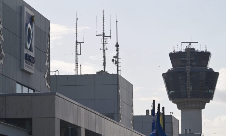 Συναγερμός-στο-αεροδρόμιο-«Ελευθέριος-Βενιζέλος»:-Εντοπίστηκε-νεκρός-άνδρας-μέσα-σε-τουαλέτες