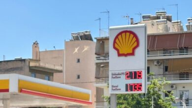 Η-βενζίνη-πάνω-από-τα-2,10-ευρώ:-Δεν-βλέπει-«ταβάνι»-η-αγορά-που-ζητά-παράταση-των-μέτρων-στήριξης