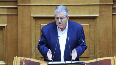 Κουτσούμπας-για-Τσίπρα-και-Καρυστιανού:-«Αυτό-το-πολιτικό-σουλάτσο-προκαλεί-αποστροφή-στον-λαό»