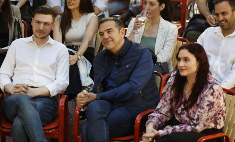 Ο-Αλέξης-Τσίπρας-στην-εκδήλωση-unmute-now-–-Στο-επίκεντρο-τα-προβλήματα-των-νέων