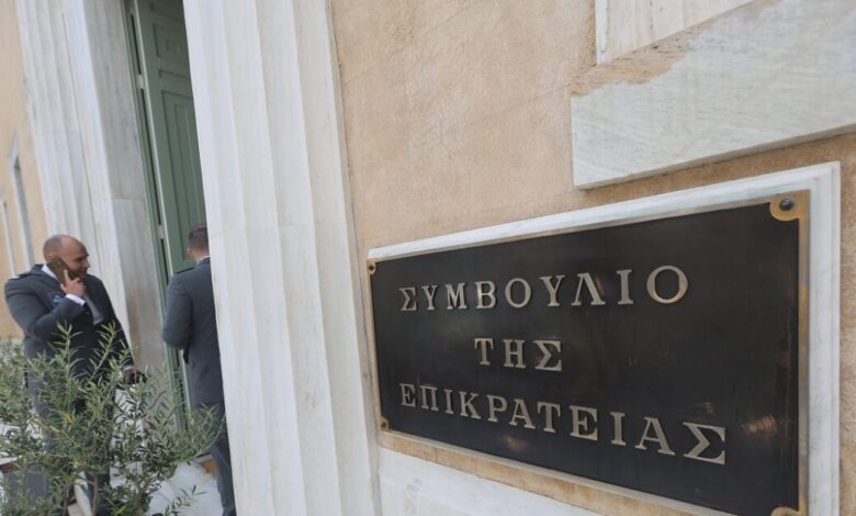 Το-ΣτΕ-ζητά-από-την-ΕΥΠ-τον-φάκελο-παρακολούθησης-του-Θανάση-Κουκάκη