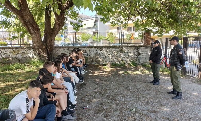 1ο-Γυμνάσιο-Τρικάλων:-Μαθητές-φρόντισαν-τη-γειτονιά