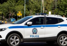 Χανιά:-75χρονος-ξυλοκόπησε-τον-87χρονο-θείο-του-–-Τον-έριξε-κάτω-και-τον-κλώτσαγε,-βρέθηκαν-όπλα-στο-σπίτι-του