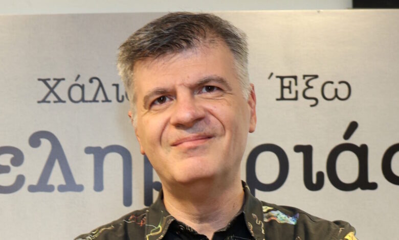 Φοίβος-Δεληβοριάς-για-Ακύλα:-«Ελπίζω-αυτό-που-έζησε-να-λειτουργήσει-απελευθερωτικά-και-όχι-τραυματικά»