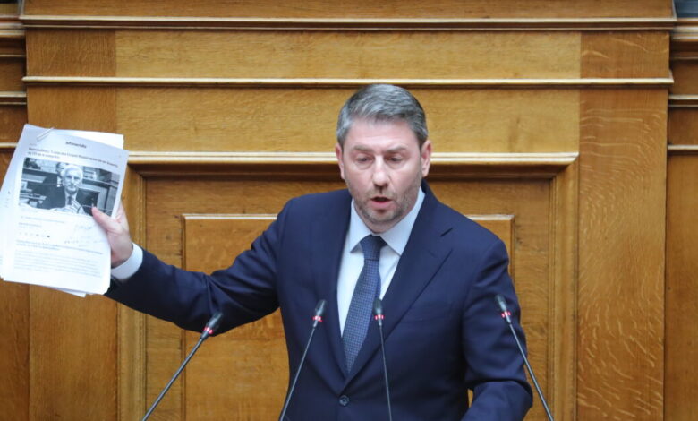 Ανδρουλάκης-κατά-κυβέρνησης-για-υποκλοπές:-«Δε-θα-σιωπήσω,-το-παρακράτος-θα-πληρώσει-μέρα-μεσημέρι»