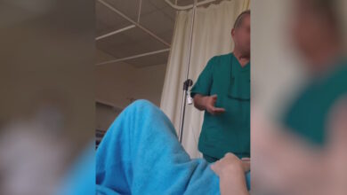 Το-«φακελάκι»-που-ζήτησε-ο-γιατρός-το-2018,-η-porsche-cayenne-και-το-«μπαλάκι»-των-ευθυνών-που-ρίχνει-στους-βοηθούς-του