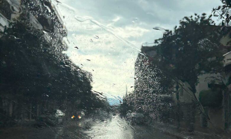 Καιρός:-Ξαφνικό-μπουρίνι-αναστατώνει-τα-Τρίκαλα