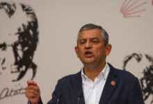 Τουρκία:-13-συλλήψεις-μελών-του-chp-–-«Δεν-θα-επιτρέψουμε-να-κυβερνηθεί-το-κόμμα-από-διορισμένους-επιτρόπους»-λέει-ο-Οζγκιούρ-Οζέλ