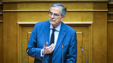 Ομοβροντία-Σαμαρά-κατά-Μητσοτάκη-για-εθνικά-θέματα-και-υποκλοπές:-«Δεν-είστε-Κυβερνήτης-ή-Ηγεμόνας,-είστε-πρωθυπουργός»-–-«Διέγραψε-από-το-συνέδριο-κι-εμένα-και-τον-Καραμανλή»