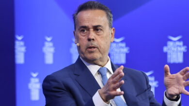 Παπασταύρου:-Έρχονται-νέα-χωροταξικά-σχέδια-για-τουρισμό,-ενέργεια-και-βιομηχανία