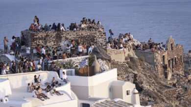 Άλμα-του-τουρισμού-και-τον-Μάρτιο-παρά-τον-πόλεμο-στον-Κόλπο-–-Εκτίναξη-εσόδων-κατά-55%-και-αφίξεων-κατά-38%