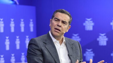 Ο-Αλέξης-Τσίπρας-έκανε-τα μουσικά-αποκαλυπτήρια-του-νέου-κόμματός-του