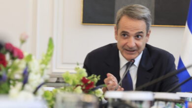 Υπουργικό-συμβούλιο-την-Τρίτη-υπό-τον-Μητσοτάκη-–-Στο-τραπέζι-ισότητα-αμοιβών,-Ταμείο-Ανάκαμψης-και-ξένες-επενδύσεις