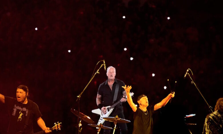 metallica:-Επίσημο-βίντεο-από-την-έναρξη-της-μεγάλης-συναυλίας-τους-στο-ΟΑΚΑ-–-Άνοιξαν-με-το-creeping-death-και-αποθεώθηκαν