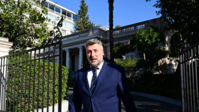 Ο-Γιάννης-Καλλιάνος-διαψεύδει-τα-σενάρια-ένταξής-του-σε-κόμμα-Σαμαρά:-«Τον-σέβομαι,-όμως-δεν-έχω-να-πάω-πουθενά»
