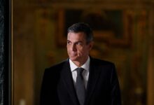 Κλοιός-σκανδάλων-για-τον-Σάντσεθ-στην-Ισπανία:-Υποθέσεις-διαφθοράς-για-τον-αδελφό,-τη-σύζυγο-και-τον-Θαπατέρο-τον-πιέζουν-για-πρόωρες-εκλογές