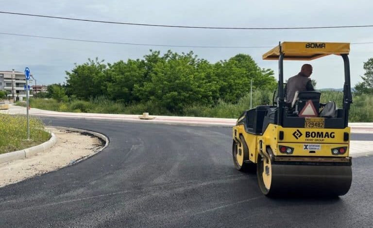 Η-Περιφέρεια-Θεσσαλίας-βελτιώνει-την-κυκλοφορία-–-Δύο-νέοι-κυκλικοί-κόμβοι-σε-Αγίους-Αποστόλους-και-Φάρσαλα