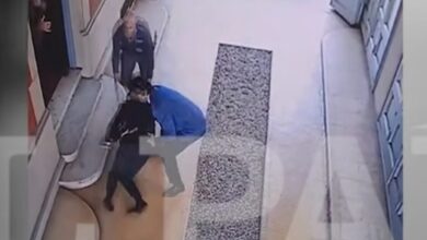 mango:-o-Τζόναθακ-Άντικ-επικαλείται-την-αρθρίτιδα-του-πατέρα-του-προς-υπεράσπισή-του-για-την-πτώση-–-Βίντεο-ντοκουμέντο