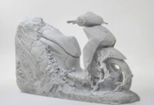 Το-honda-sh125i-έγινε-μαρμάρινο-γλυπτό