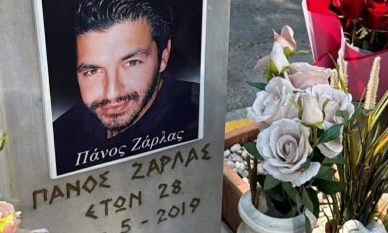 Η-Στέλλα-Μιζεράκη-συγκλονίζει-για-τον-Πάνο-Ζάρλα:-Η-φωτογραφία-από-το-μνήμα,-7-χρόνια-μετά-τον-θάνατό-του