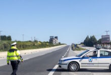 Οδηγός-στην-Κρήτη-προσπέρασε-8-αυτοκίνητα-στο-αντίθετο-ρεύμα-–-Το-βίντεο-που-εξοργίζει