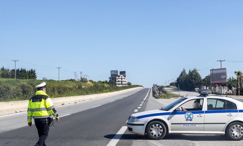 Οδηγός-στην-Κρήτη-προσπέρασε-8-αυτοκίνητα-στο-αντίθετο-ρεύμα-–-Το-βίντεο-που-εξοργίζει