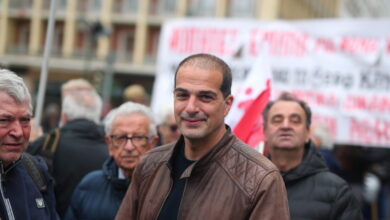Νέα-Αριστερά-κατά-της-ΕΛΑΣ-του-Τσίπρα-με-προειδοποιήσεις-για-όσους-θέλουν-να-ανέβουν-στο-άρμα-Τσίπρα