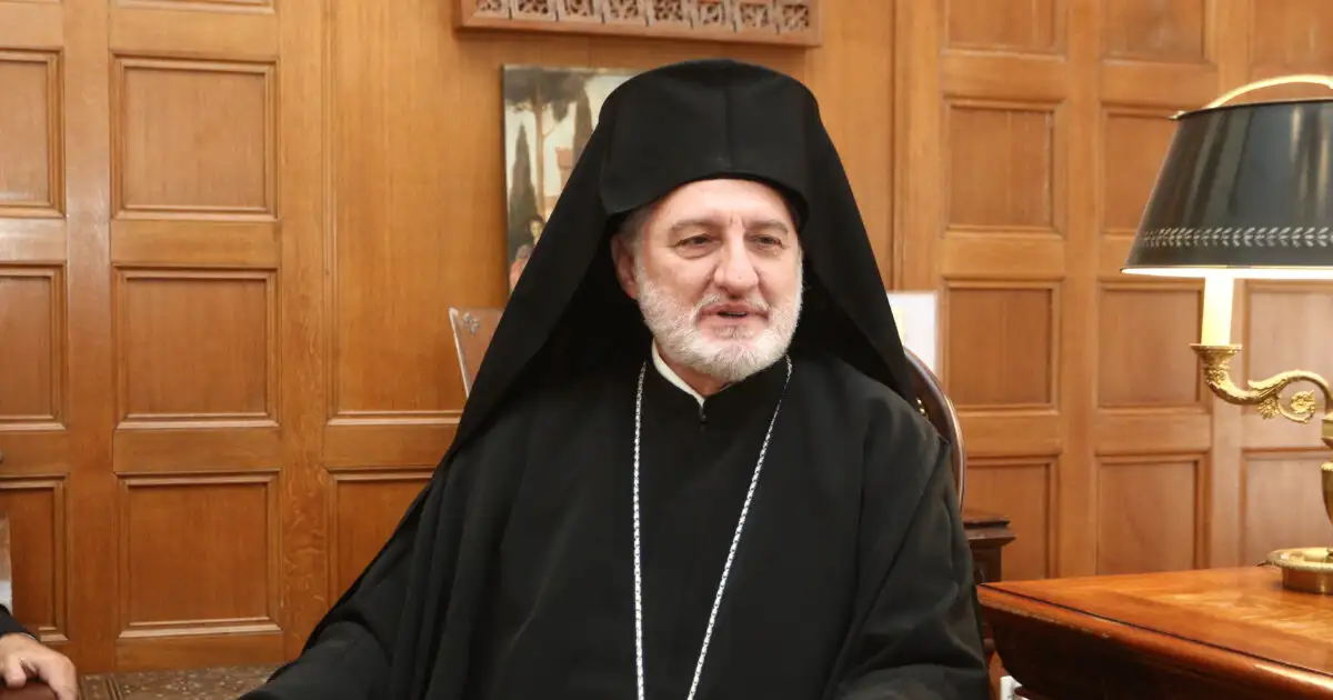 Θεσσαλονίκη:-Λιποθύμησε-ο-Αρχιεπίσκοπος-Αμερικής-Ελπιδοφόρος-–-Μεταφέρθηκε-στο-424-Στρατιωτικό-Νοσοκομείο