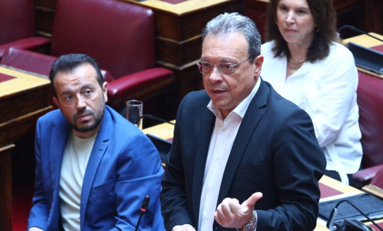 Αιχμές-Παππά-κατά-Φάμελλου-για-στασιμότητα-στον-ΣΥΡΙΖΑ-και-πίεση-για-καθαρές-αποφάσεις-με-φόντο-την-επιστροφή-Τσίπρα:-«Τα-ψέματα-τελείωσαν»