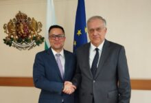 Θεοδωρικάκος:-Ενίσχυση-συνεργασίας-με-τη-Βουλγαρία-σε-επενδύσεις,-βιομηχανία-και-καινοτομία