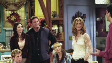 Η-Τζένιφερ-Άνιστον-θυμάται-την-guest-εμφάνιση-του-Μπραντ-Πιτ-στα-«Φιλαράκια»:-«Πόσο-αστείο»