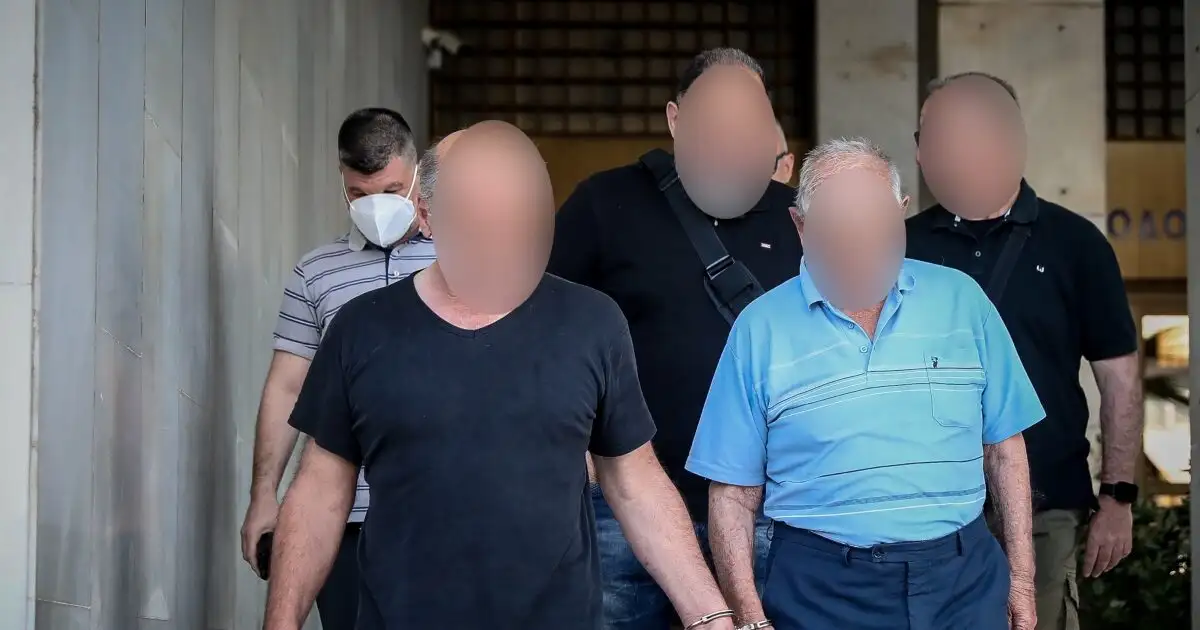 ΟΠΕΚΕΠΕ-στη-Δυτική-Μακεδονία:-Απολογήθηκαν-οι-γονείς-του-φερόμενου-ως-αρχηγού-–-Αφέθηκαν-ελεύθεροι-με-όρους-και-εγγύηση