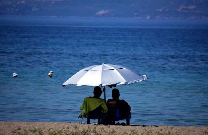 Πάνω-από-τους-30-βαθμούς-ο-υδράργυρος-στη-Θεσσαλία-αυτό-το-Σαββατοκύριακο