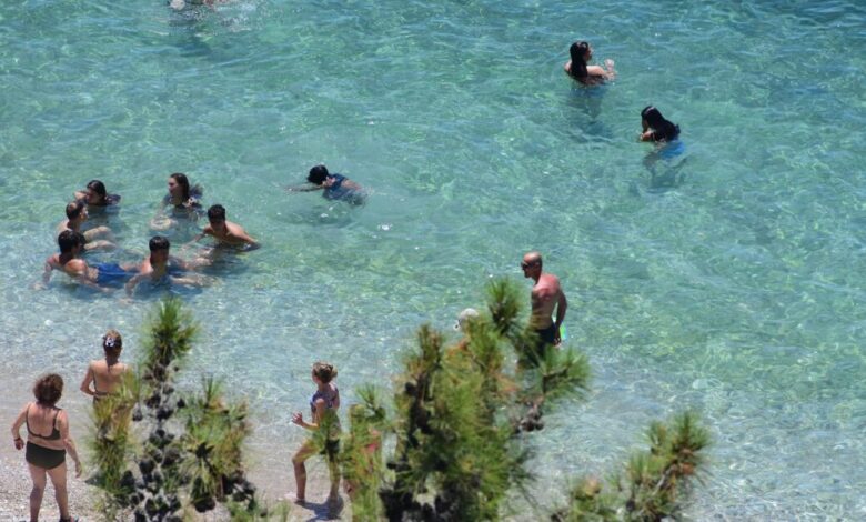 Καιρός:-Νέα-άνοδος-της-θερμοκρασίας-σήμερα-με-35-βαθμούς-Κελσίου-–-Στους-35,3°c-«ψήθηκαν»-τα-Τρίκαλα-το-Σάββατο
