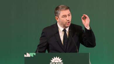 Νίκος-Ανδρουλάκης:-Ο-κ.-Μητσοτάκης-και-η-κυβέρνηση-της-ΝΔ-πρέπει-να-γίνουν-παρελθόν,-θα-φέρουμε-την-αναγκαία-πολιτική-αλλαγή