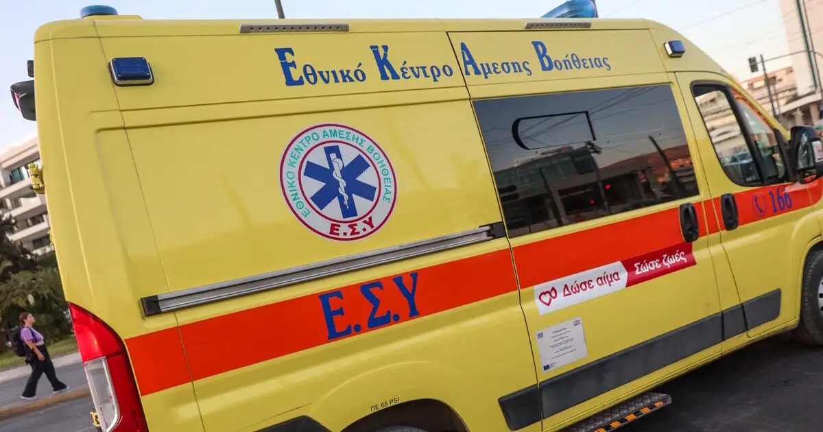 Τροχαίο-δυστύχημα-στην-Αγία-Παρασκευή-με-θύμα-22χρονο-οδηγό-μηχανής