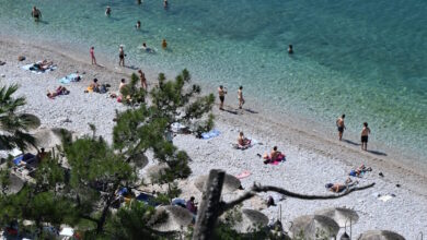 Καιρός-σήμερα:-Ζέστη-με-33-βαθμούς-–-Βροχές-στα-ηπειρωτικά-και-καταιγίδες-στα-δυτικά-ορεινά