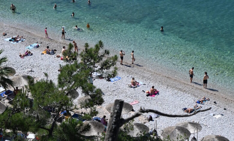 Καιρός-σήμερα:-Ζέστη-με-33-βαθμούς-–-Βροχές-στα-ηπειρωτικά-και-καταιγίδες-στα-δυτικά-ορεινά